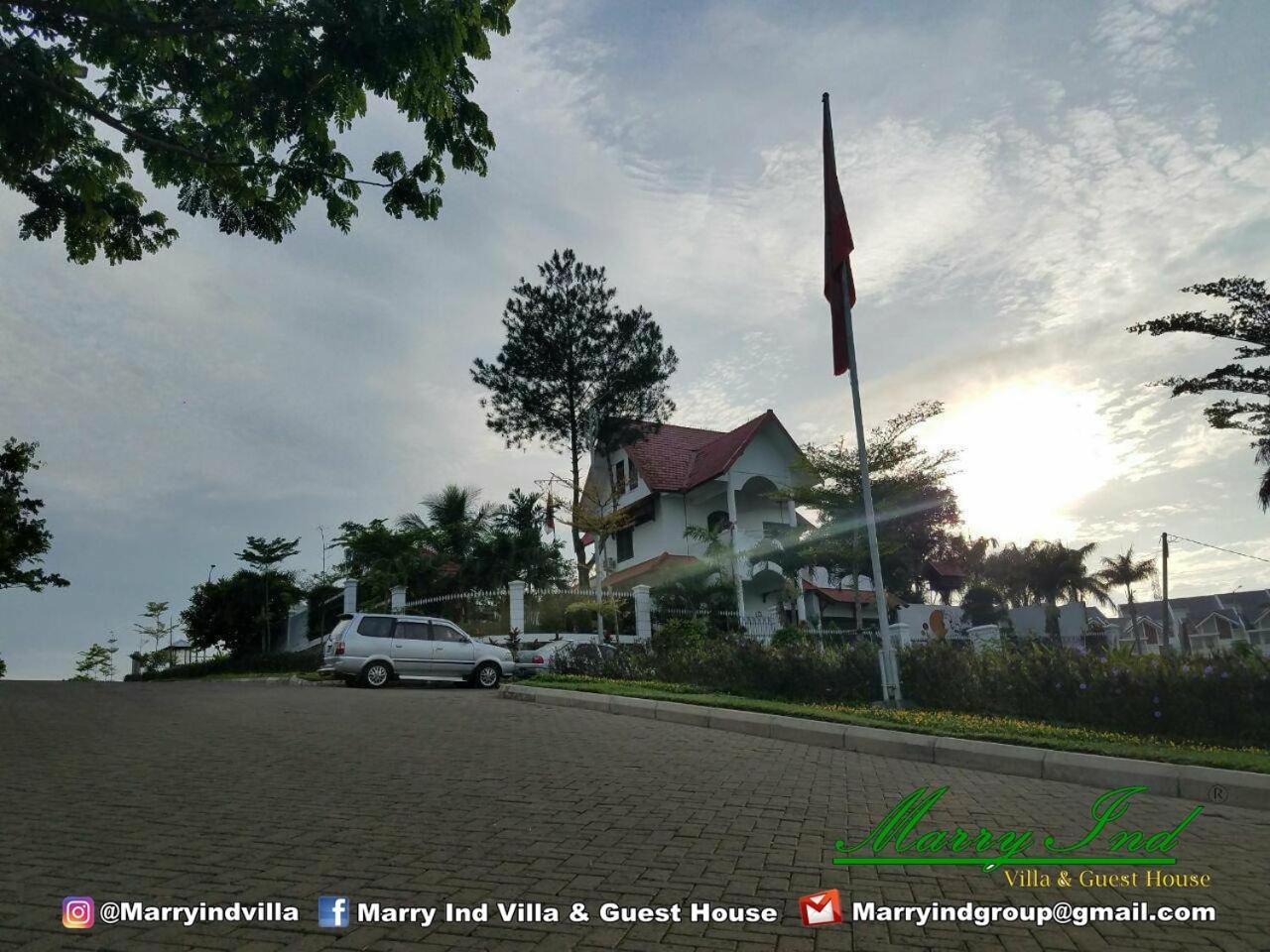 Villa Malang Puncak Buring Ngoại thất bức ảnh