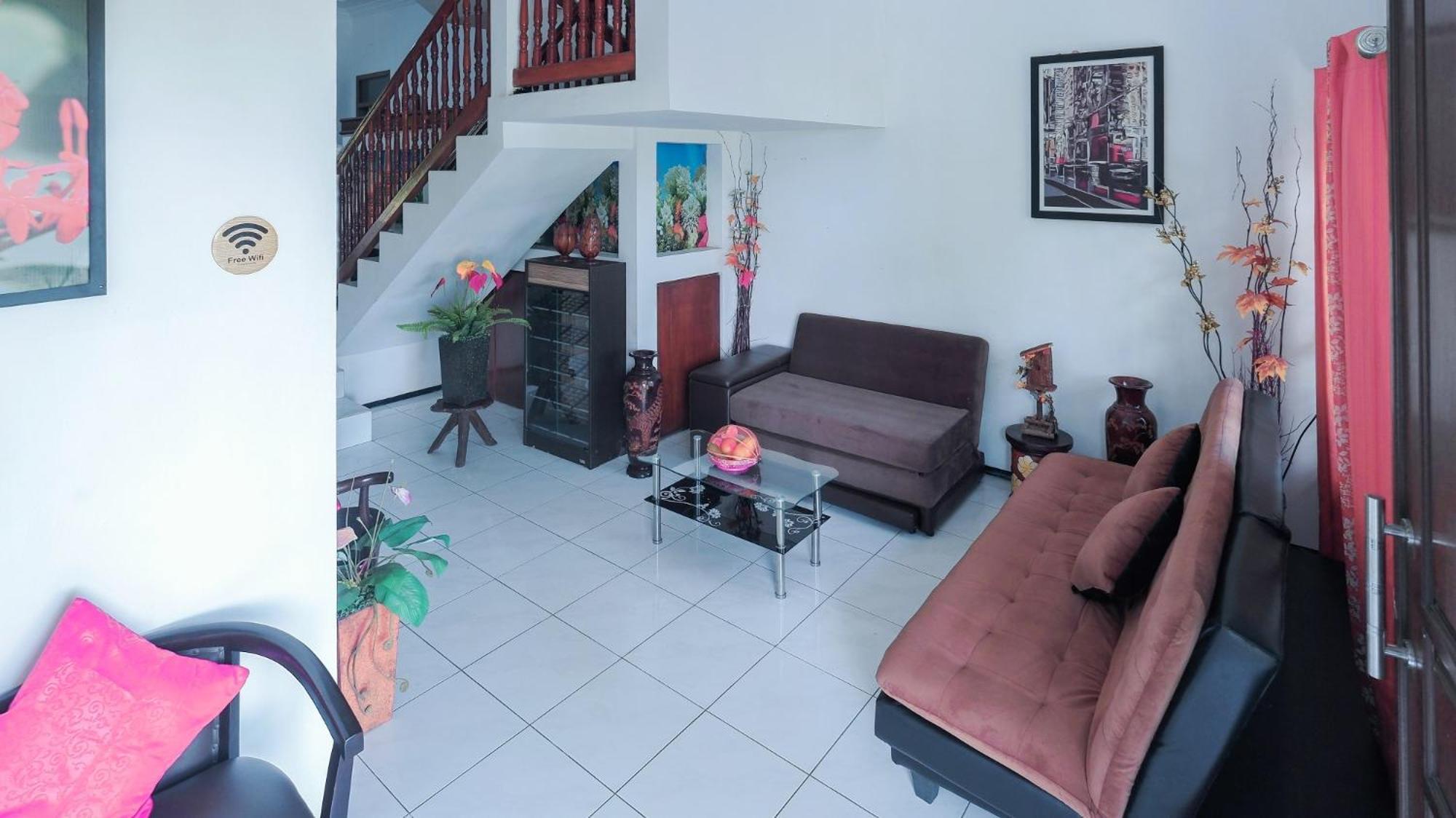 Villa Malang Puncak Buring Ngoại thất bức ảnh